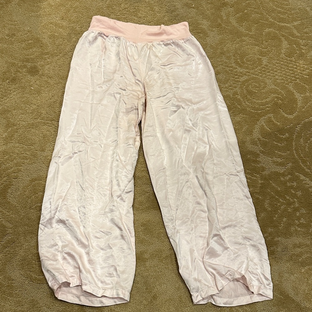 Pink PJ Harlow Lola in blush pants